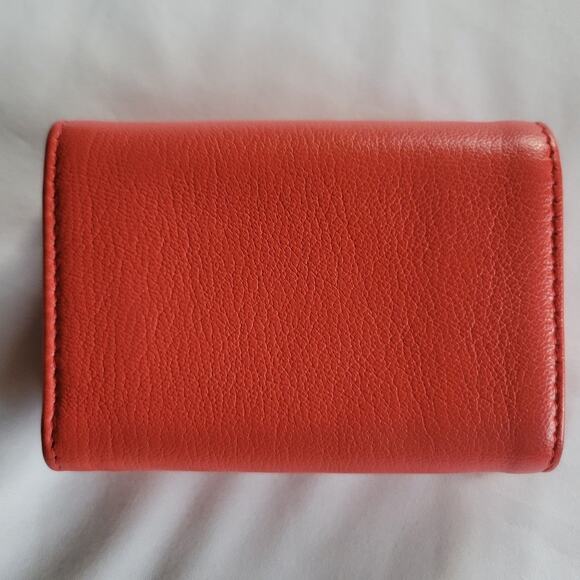 Rare Chanel Limited Edition Coco Mark Lucky Umbrella Compact Wallet Red - Picture 2 of 12